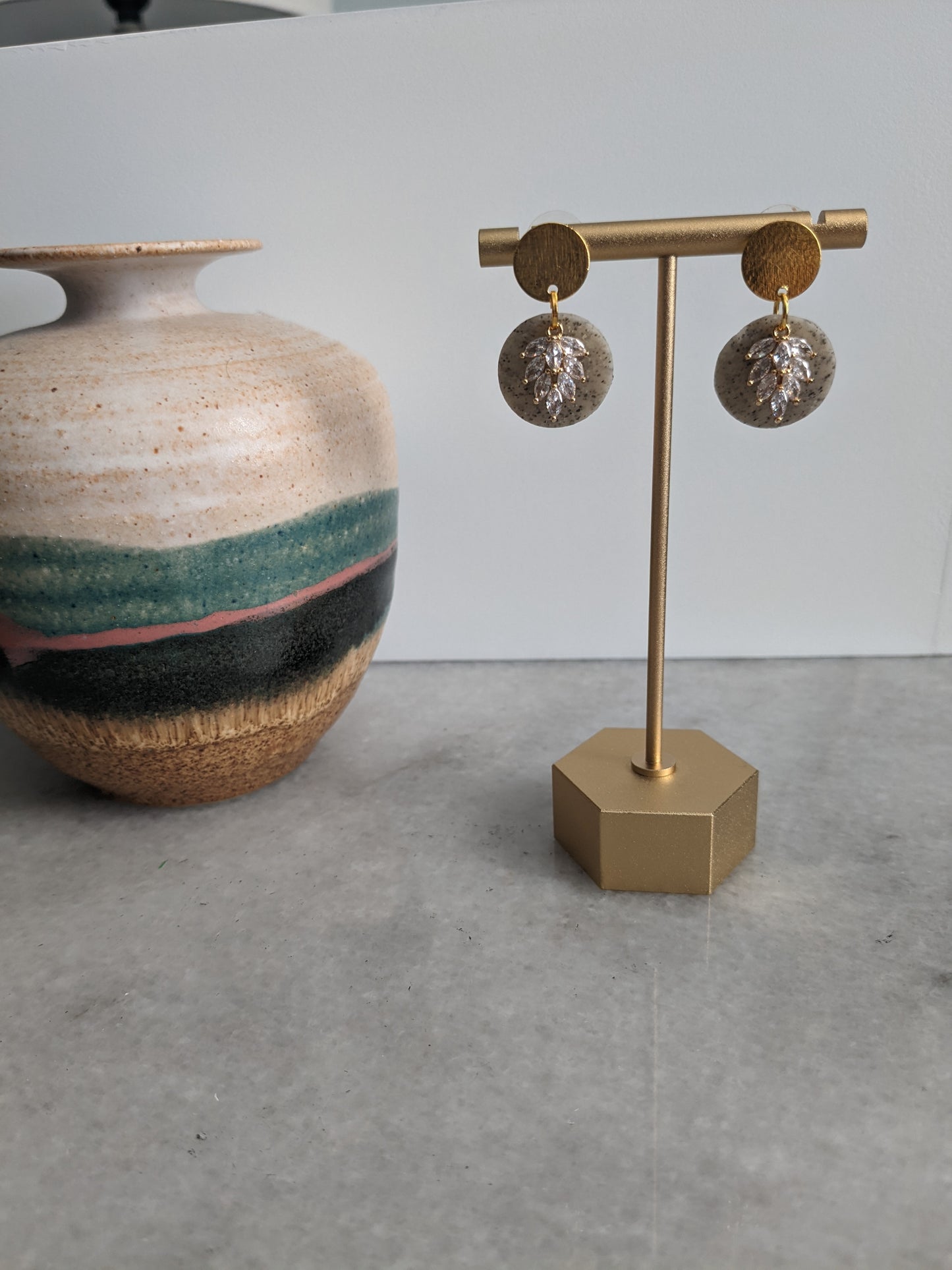 Gem embellished rounds